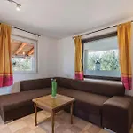 4 Bedroom Beautiful In