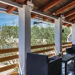 4 Bedroom Beautiful In