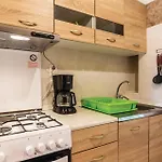 4 Bedroom Beautiful In