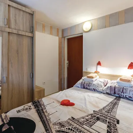 Stunning In With Kitchen Holiday home Valtura