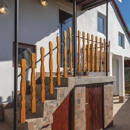 Stunning In With Kitchen Holiday home Valtura